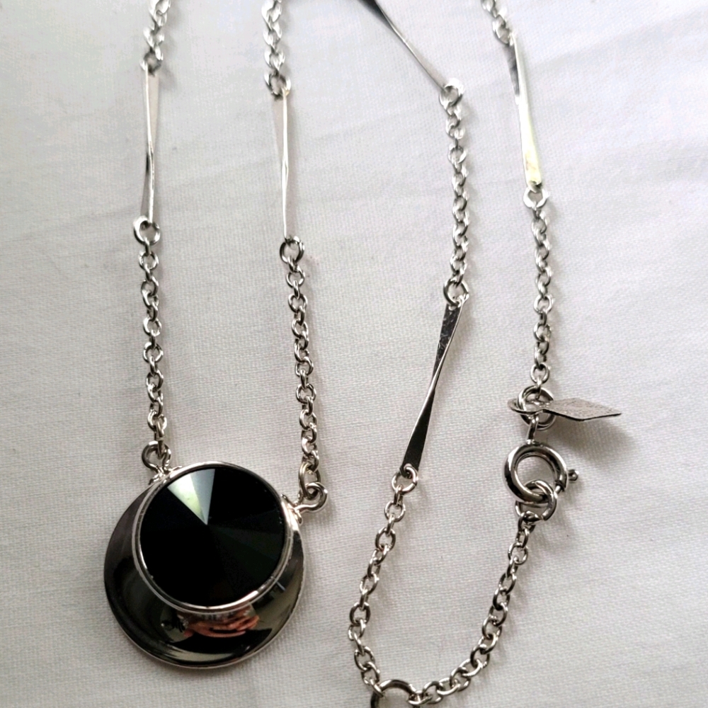 SARAH COV NECKLACE